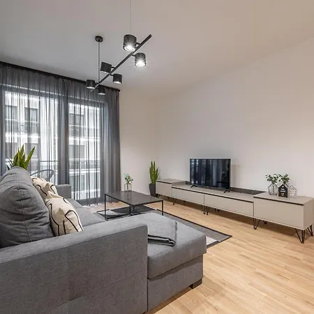 With Balcony @ Downtown * 부다페스트