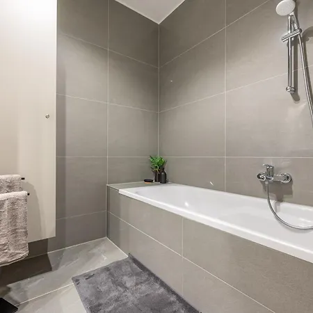 With Balcony @ Downtown 부다페스트